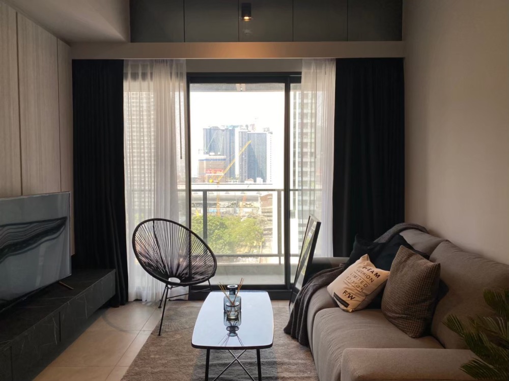 For RentCondoSukhumvit, Asoke, Thonglor : 📌For RENT | The Lofts Asoke - 1BR (49sqm) 37,000 THB