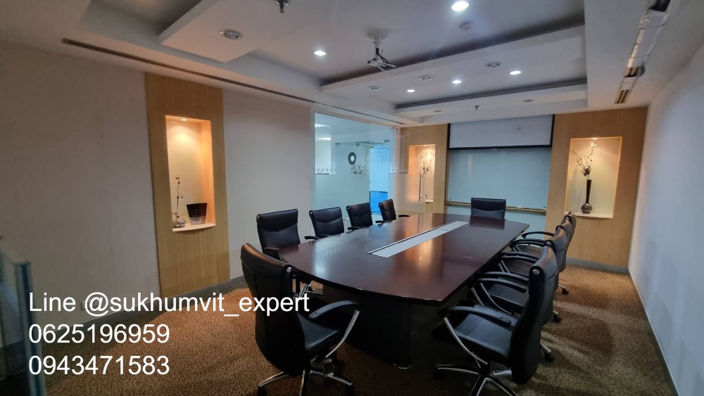 For RentOfficeSukhumvit, Asoke, Thonglor : Asoke, good location, office for rent, 188.85 sq m, 27th floor, beautiful view, good price 600 baht/sq m