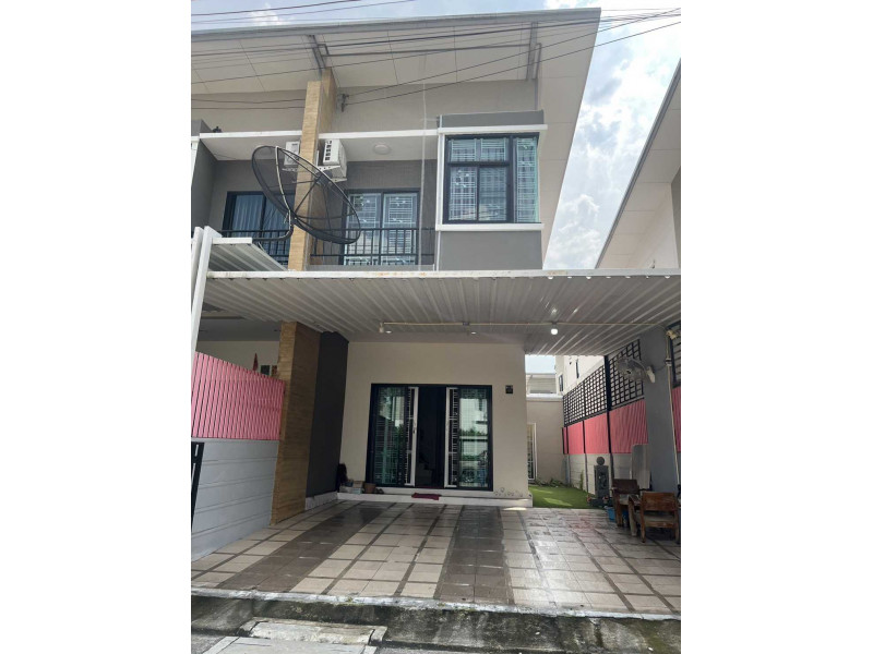 For SaleTownhousePattaya, Bangsaen, Chonburi : L080356 Townhome for sale, 2 floors, 2 bedrooms, 1 bathroom, Phan Thong, Chonburi