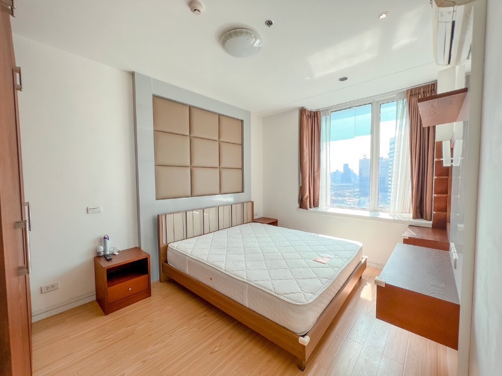 For SaleCondoRama9, Petchburi, RCA : S-TCG114 T.C. Green 2bedrooms 57 sqm. 23rd Floor 5.15 mb. 064-959-8900