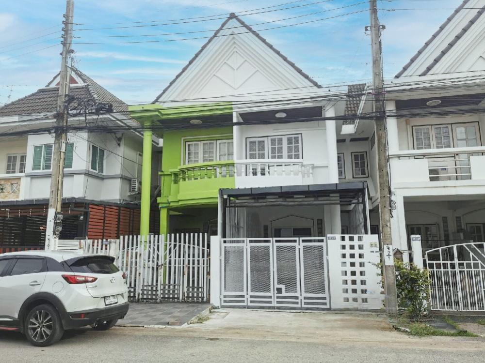 For SaleTownhouseKaset Nawamin,Ladplakao : Townhouse for sale, 2 floors, Porbdin Village, Nawamin 157 (Nuanchan 36)