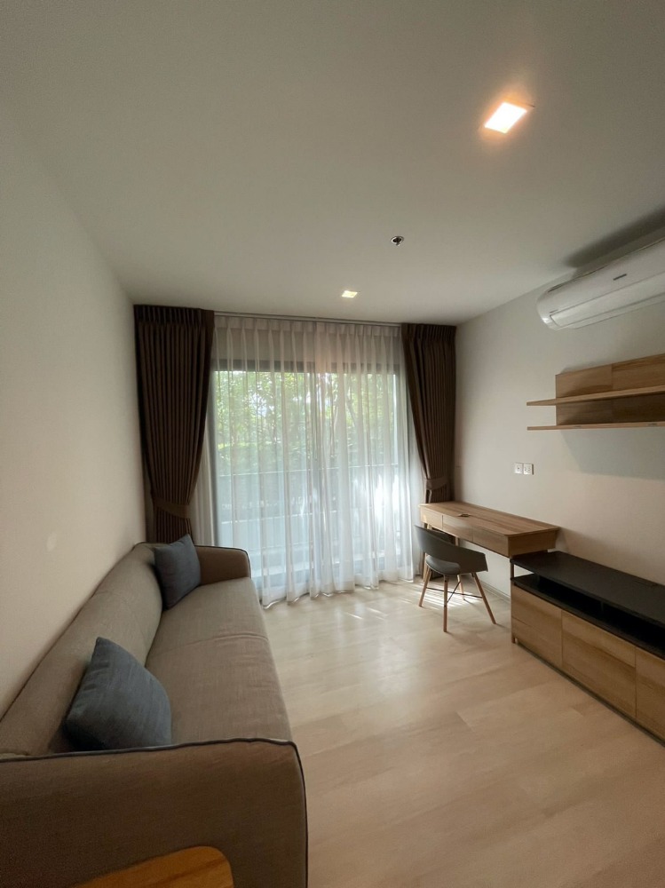 ให้เช่าคอนโดวิทยุ ชิดลม หลังสวน : คอนโด Life one wireless 2 bed 2 bath วิวสวน