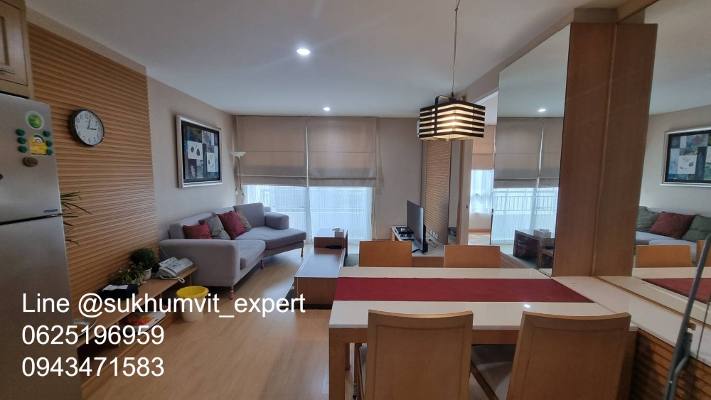 For RentCondoSukhumvit, Asoke, Thonglor : Ekkamai Condo for rent, The Bangkok Sukhumvit 61, lots of space, 75 sq m, 2 bedrooms, 2 bathrooms, good price, has a swimming pool, renovated, modern style.