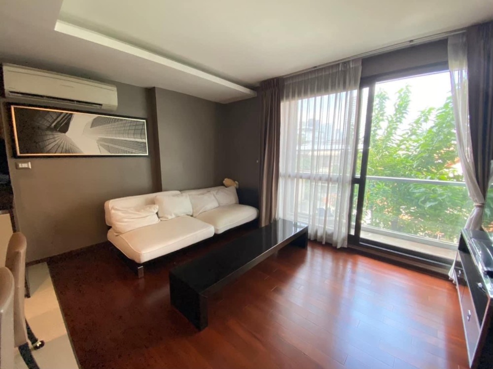 For RentCondoSukhumvit, Asoke, Thonglor : Condo for rent, ready to move in, convenient travel, The Address Sukhumvit 61.