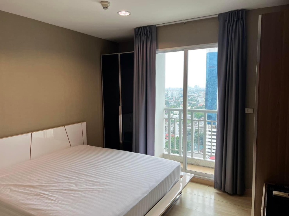 For RentCondoSukhumvit, Asoke, Thonglor : ★ 59 Heritage ★ 72 sq m., 22nd floor (2 bedrooms, 2 bathrooms), ★ near BTS Thonglor ★ near Parklane Ekkamai and Major Ekkamai ★ many amenities ★ Complete electrical appliances