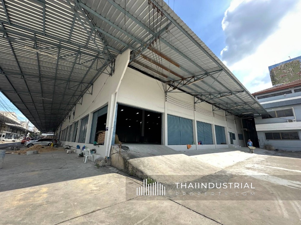 For RentFactorySamut Prakan,Samrong : Factory or Warehouse 2,100 sqm for RENT at Bang Phli Yai, Bang Phli, Samut Prakan/ 泰国仓库/工厂，出租/出售 (Property ID: AT1267R)