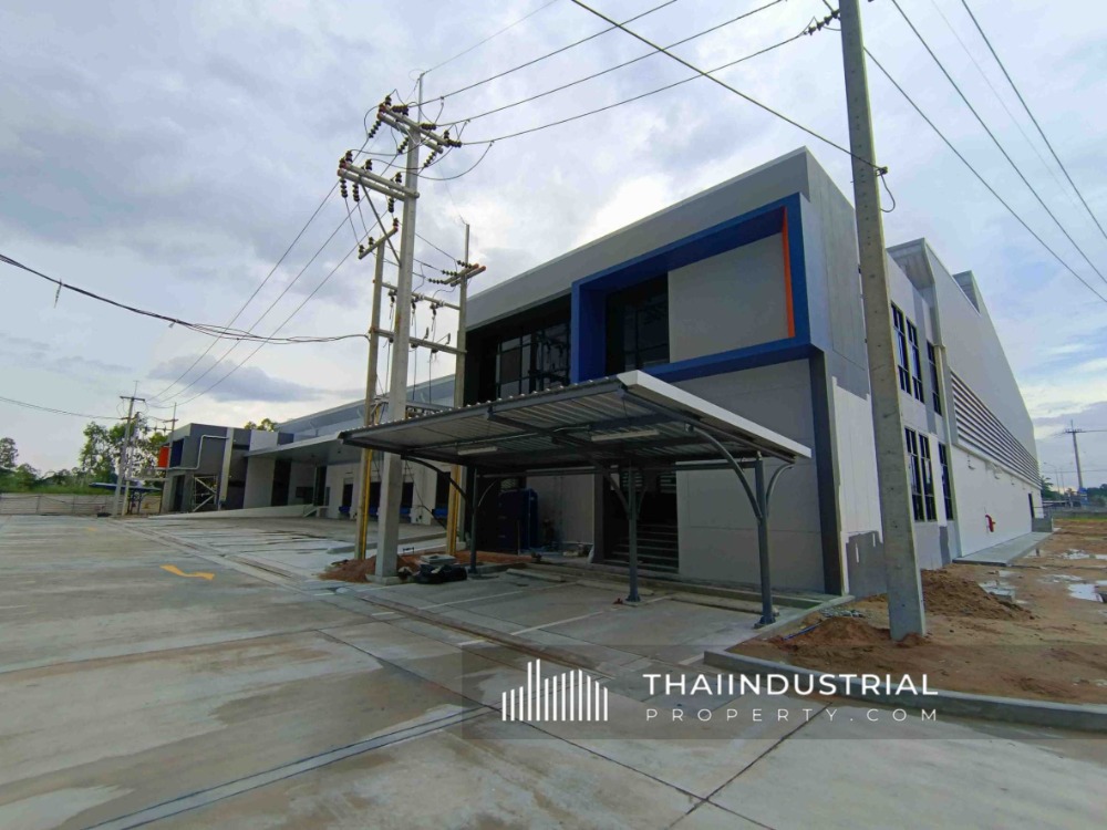 For RentFactoryPattaya, Bangsaen, Chonburi : Factory or Warehouse 2,220 sqm for RENT at Bueng, Si Racha, Chon Buri/ 泰国仓库/工厂，出租/出售 (Property ID: AT1270R)