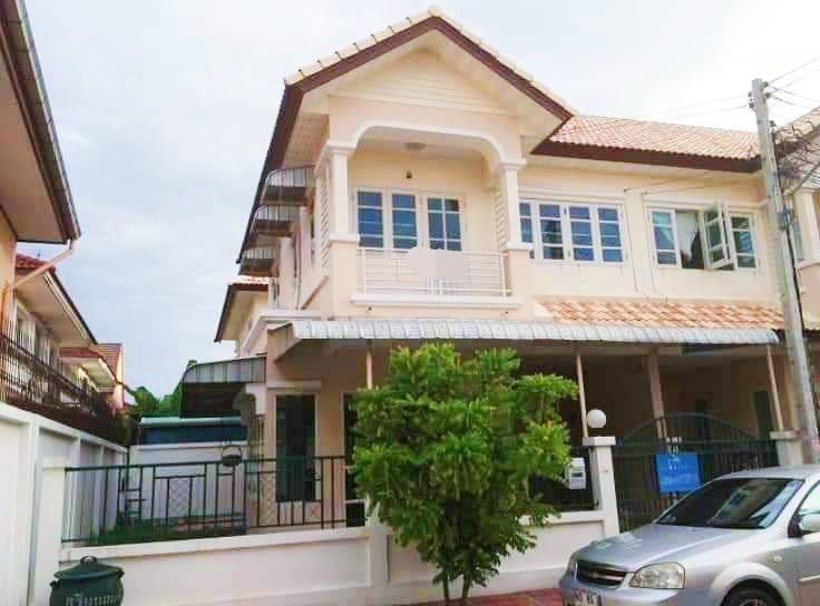 For RentTownhouseRama5, Ratchapruek, Bangkruai : For rent: Townhouse in Dream Place Village, corner room with space on the side