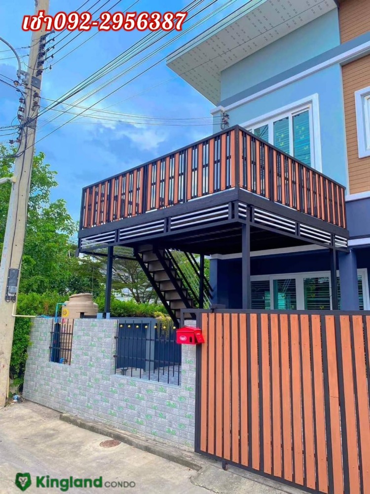 For RentHousePathum Thani,Rangsit, Thammasat : #2 storey house for rent Adding  Sitting and chilling the wind on the 2nd floor The house is the back of the beautiful garden view, marble tile flooring, Chalida Rangsit, Khlong 3, 3 bedrooms.