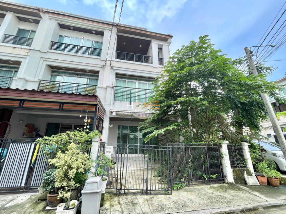 For SaleTownhouseThaphra, Talat Phlu, Wutthakat : Baan Klang Muang Sathorn - Taksin 1 / 3 Bedrooms (SALE), Baan Klang Muang Sathorn - Taksin 1 / 3 Bedrooms (SALE) MHOW054