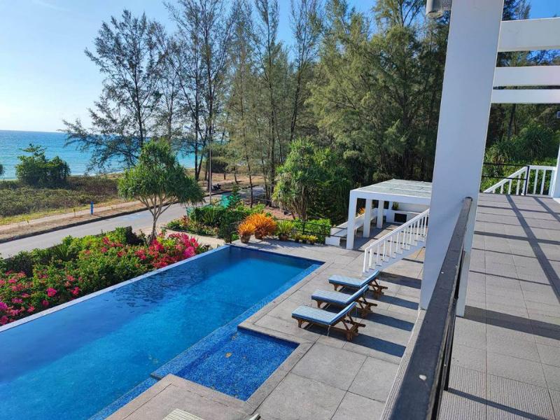 For SaleHousePhuket : House For Sale in Thalang ,Phuket 8 Bedroom 1-0-0.0 rai