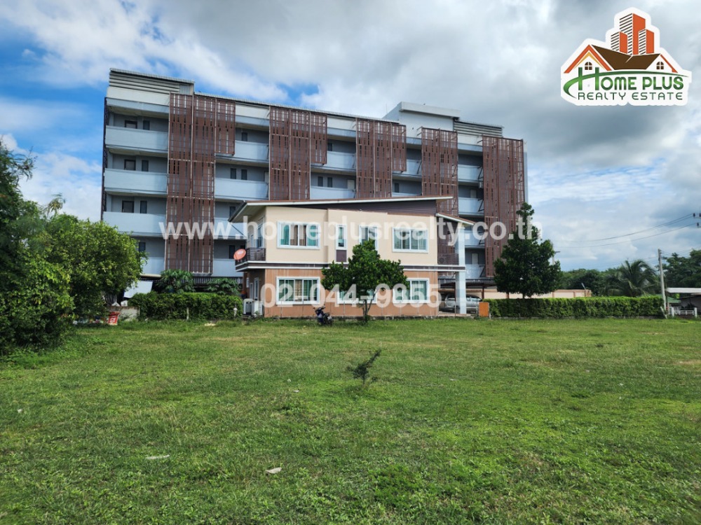 For SaleLandKorat Nakhon Ratchasima : Land with condominium building on Thanarat Road. Pak Chong-Khao Yai, Nakhon Ratchasima, area 200 square meters, mountain view, good location, good investment.