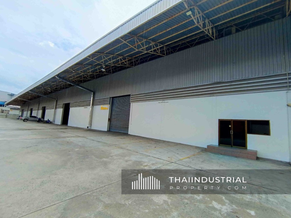 For RentFactoryPattaya, Bangsaen, Chonburi : Factory or Warehouse 3,800 sqm for RENT at Surasak, Si Racha, Chon Buri/ 泰国仓库/工厂，出租/出售 (Property ID: AT1286R)