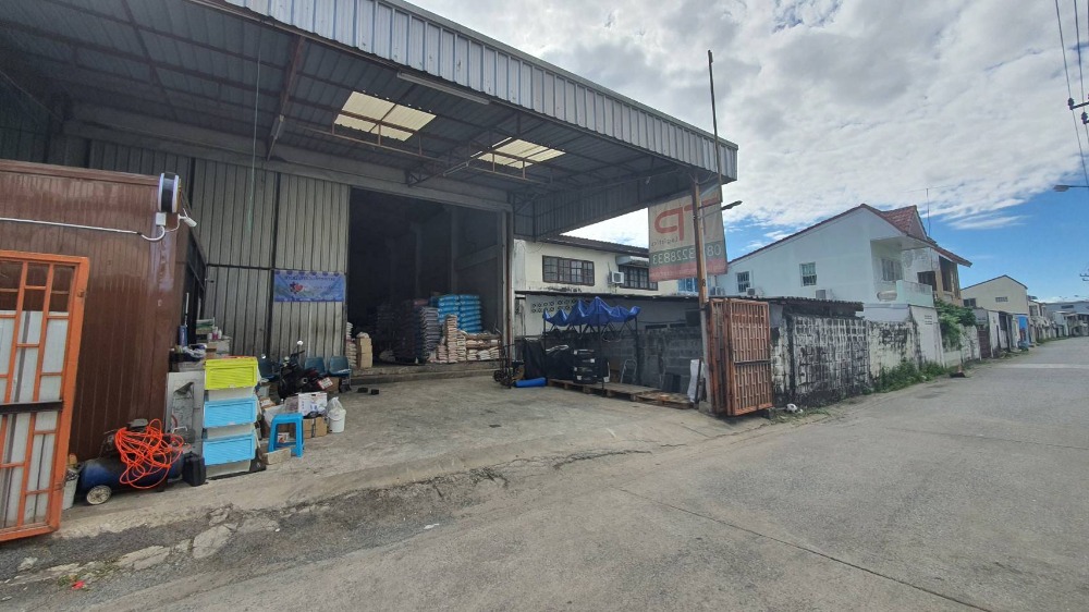 For SaleWarehouseNawamin, Ramindra : Warehouse for sale or rent Phraya Suren 14(Ramintra 109)