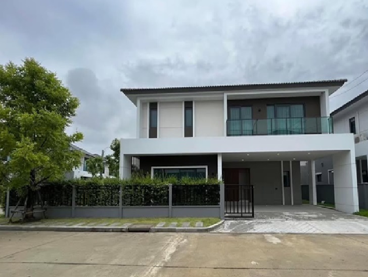 For RentHousePathum Thani,Rangsit, Thammasat : For Rent, 2-storey detached house for rent, Centro Vibhavadi Rangsit project, near Harrow International School / Beautiful house / Corner house / Fully furnished / Living / Chinese Welcome