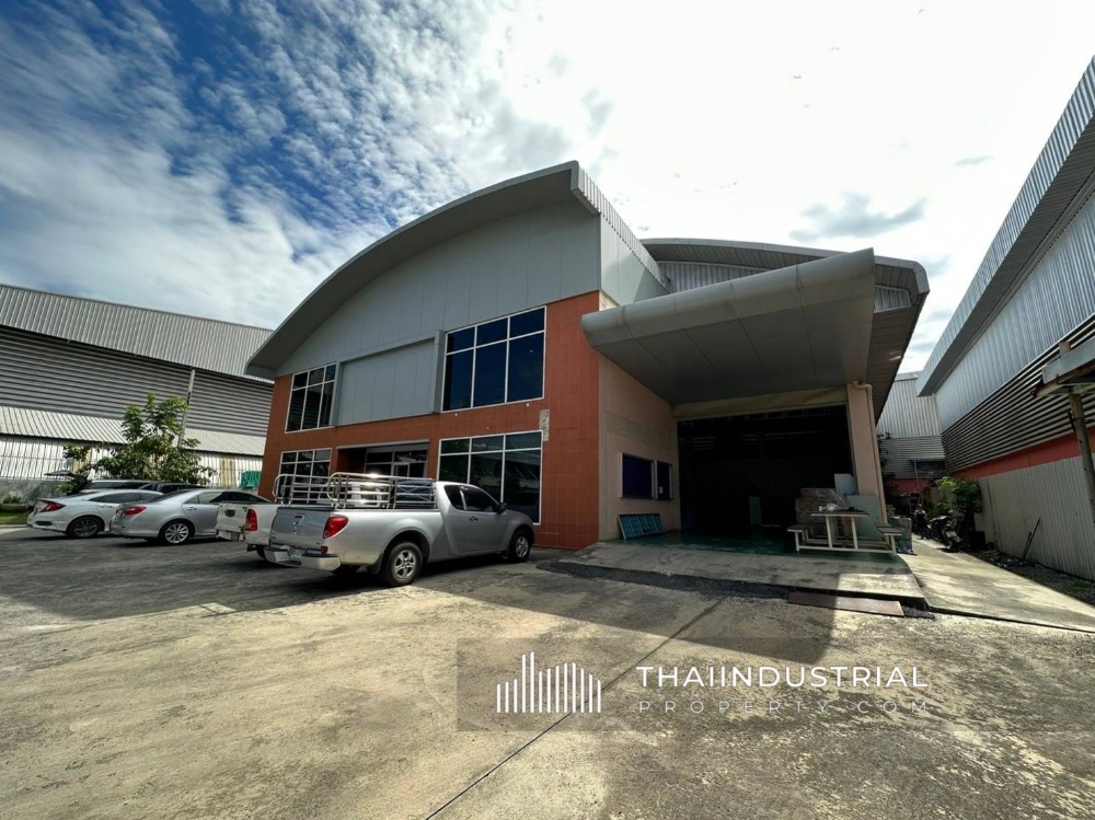 For RentFactorySamut Prakan,Samrong : Factory or Warehouse 670 sqm for SALE or RENT at Phraeksa, Mueang Samut Prakan, Samut Prakan/ 泰国仓库/工厂，出租/出售 (Property ID: AT1292SR)