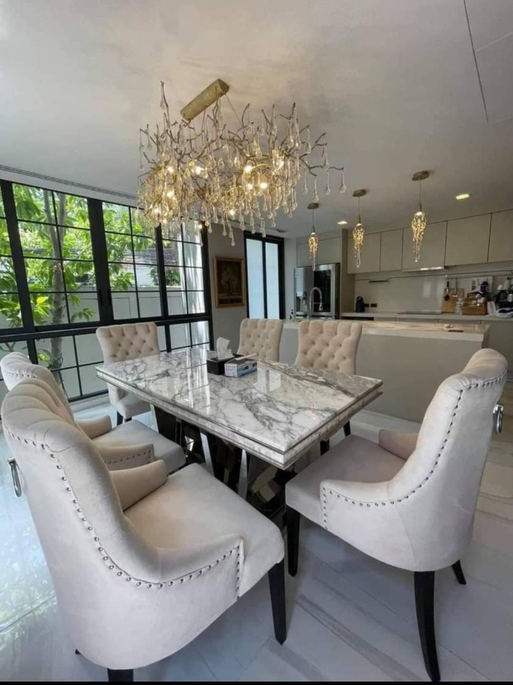 ให้เช่าทาวน์โฮมสุขุมวิท อโศก ทองหล่อ : 425sqm Modern Luxury Townhome 4 beds for rent at Quater Sukhumvit 31