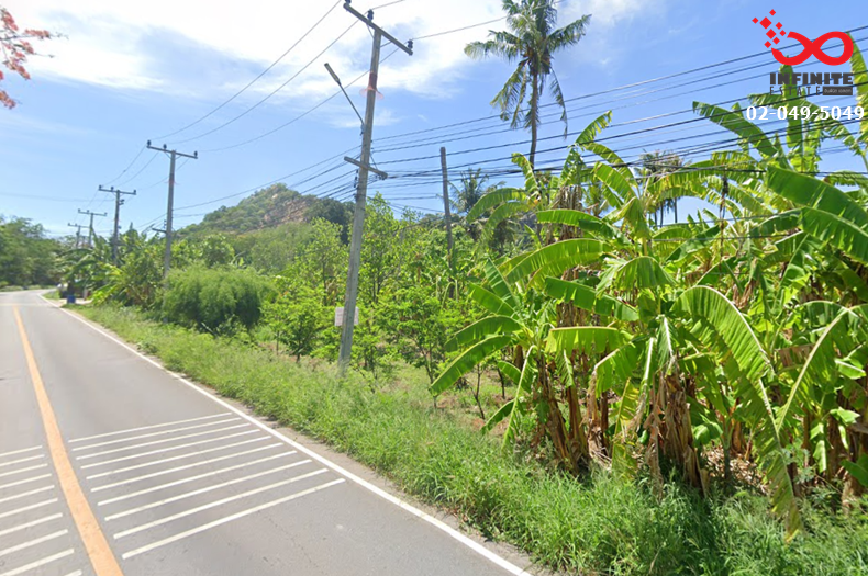 For SaleLandHuahin, Prachuap Khiri Khan, Pran Buri : Empty land for sale, 5 rai 105 square wah, Phetkasem Road, Pranburi District. Prachuap Khiri Khan Province