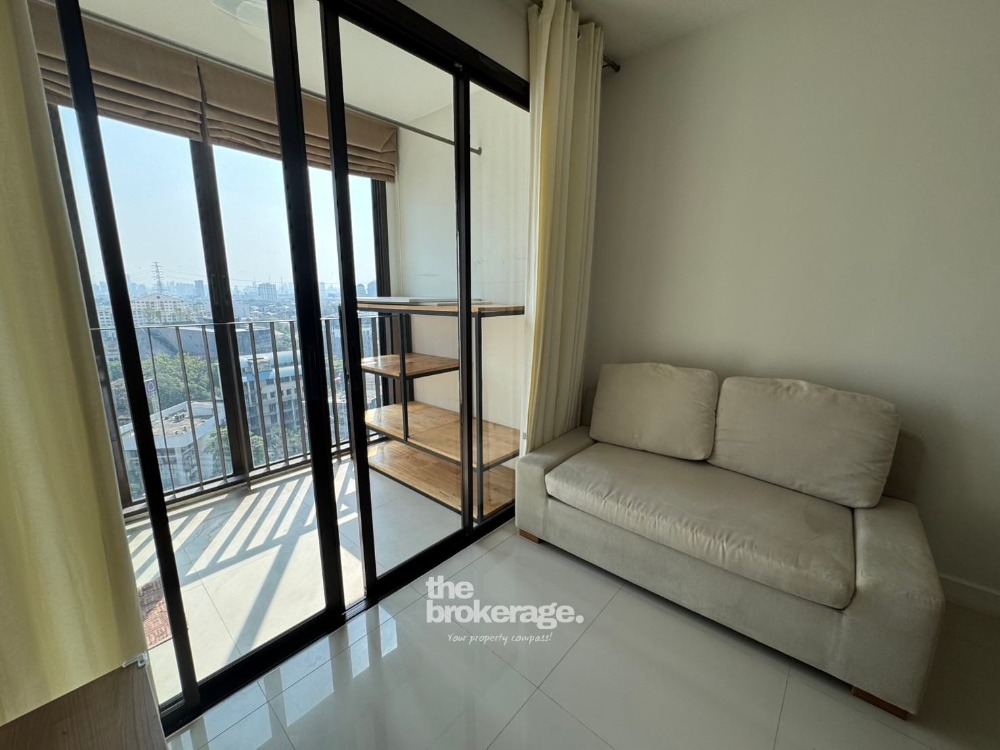 For RentCondoLadprao, Central Ladprao : ((Extra size)) Ideo Ladprao 5 1Bedroom 1Bathroom 39sqm. corner unit 15,000THB High Floor Line : @thebrokerage