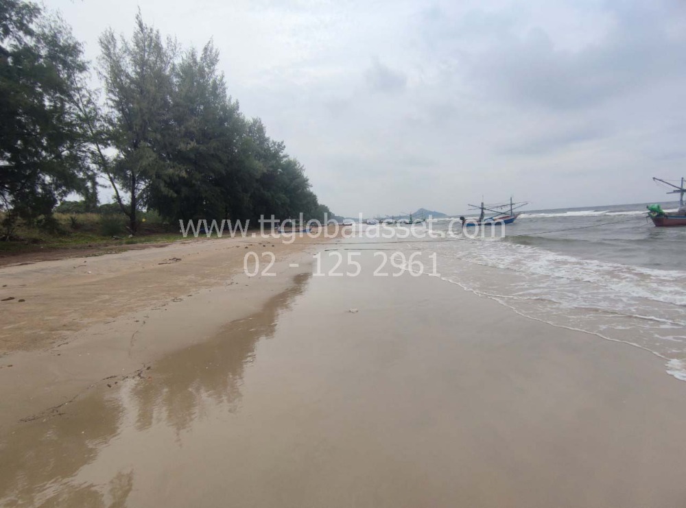 For SaleLandHuahin, Prachuap Khiri Khan, Pran Buri : Vacant land next to the sea, 5 rai