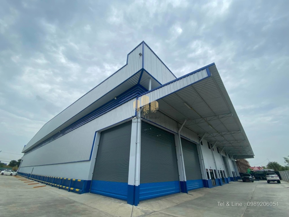 For RentWarehousePathum Thani,Rangsit, Thammasat : Warehouse/office for rent near Thai Market, Soi Thepkunchorn, Khlong Nueng Subdistrict, Khlong Luang District, Pathum Thani Province, area 400-600 sq m.