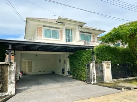 For SaleHousePathum Thani,Rangsit, Thammasat : Single house for sale, Thanyapirom, Thanyaburi Wongwaen, Rangsit Khlong 5, 200 sq m., 70 sq m, next to the main road, close to the expressway, only 700 meters.