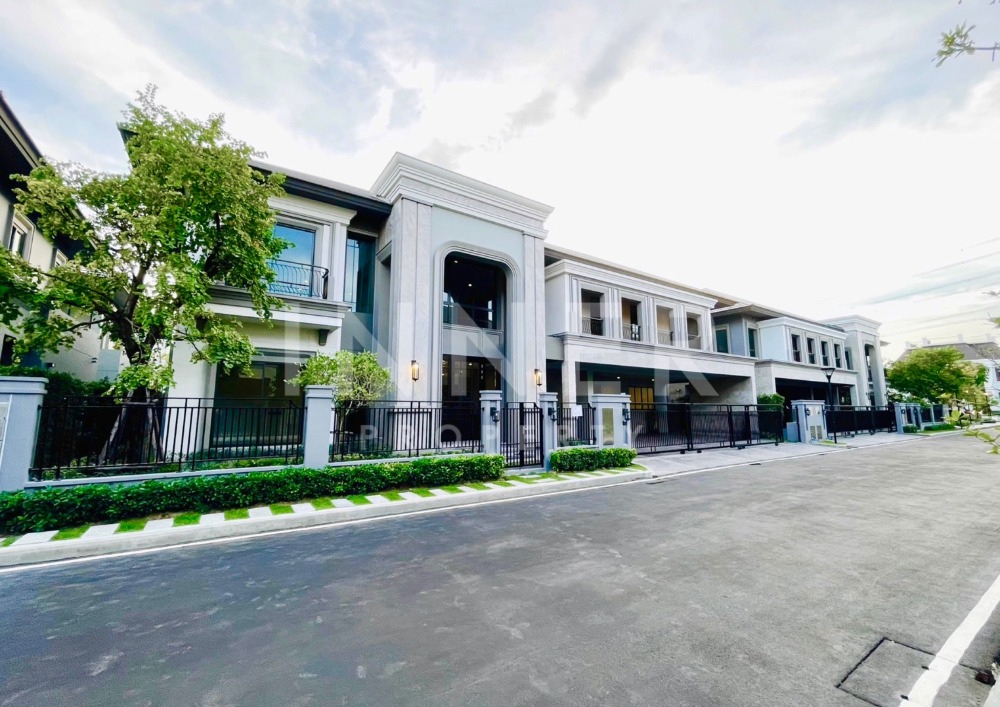 For SaleHouseLadkrabang, Suwannaphum Airport : 🛫 Near Airport & International School in Bangna 🏫 (For Sale) 🏡 Grand Bangkok Boulevard State Bangna