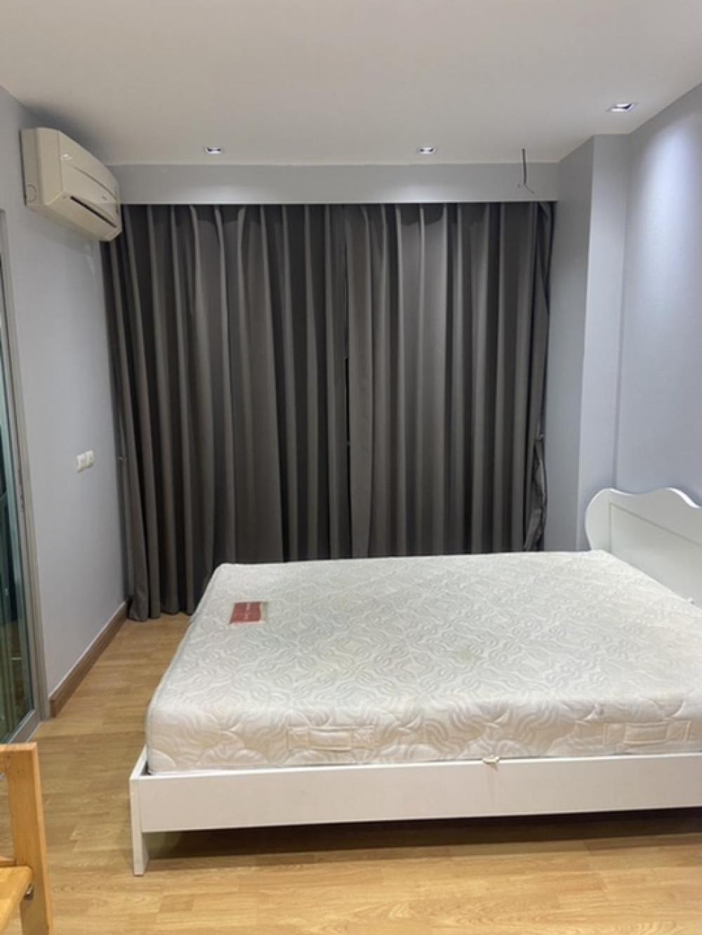 For SaleCondoKhlongtoei, Kluaynamthai : ✅Cheap sale condo 𝗔𝘀𝗽𝗶𝗿𝗲 𝗥𝗮𝗺𝗮 𝟰, 1 bedroom, 1 bathroom, size 28 sq m., 6th floor, Building B, price 2,100,000 baht🚇bts Ekkamai🚇Phra Khanong🛎Hurry and reserve now.