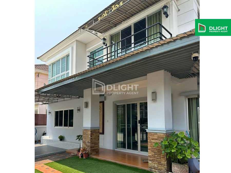 For SaleHouseLadkrabang, Suwannaphum Airport : Single house, Life Bangkok Boulevard 1, On Nut Ring Road, 62 sq m., 4 bedrooms, 3 bathrooms, price 8.9 million baht.