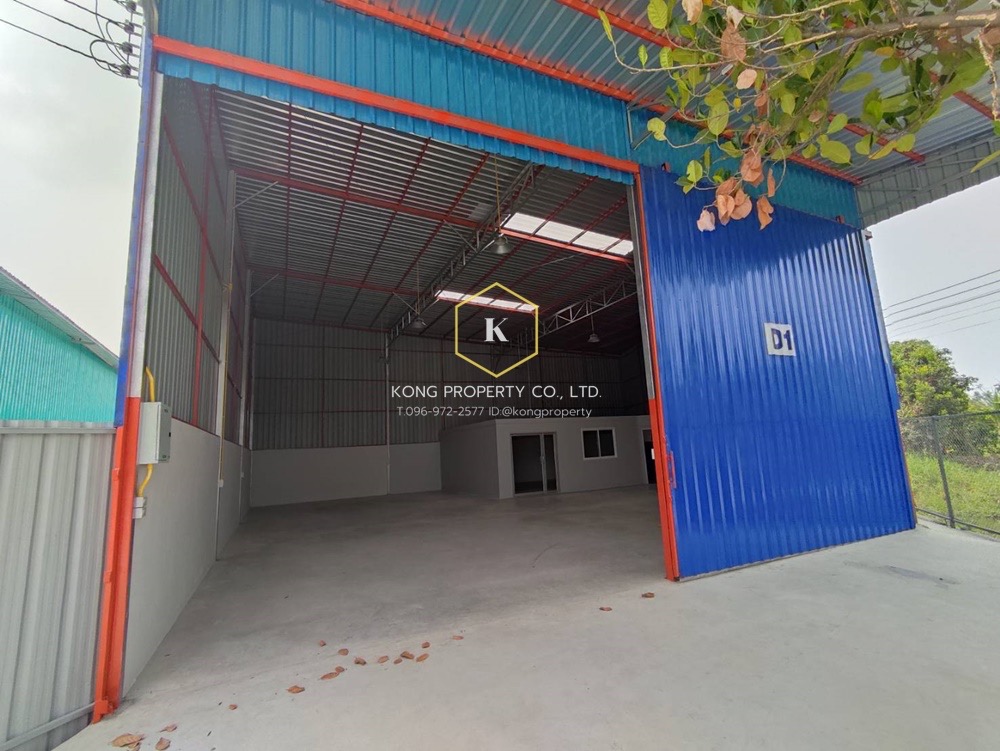 For RentWarehouseChaengwatana, Muangthong : Warehouse for rent, Pak Kret, Nonthaburi, near Chaiyaphruek Road, 500 meters.