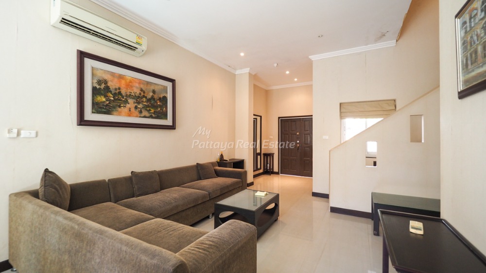 For SaleTownhousePattaya, Bangsaen, Chonburi : 2 Bedroom Townhouse for Sale Pattaya