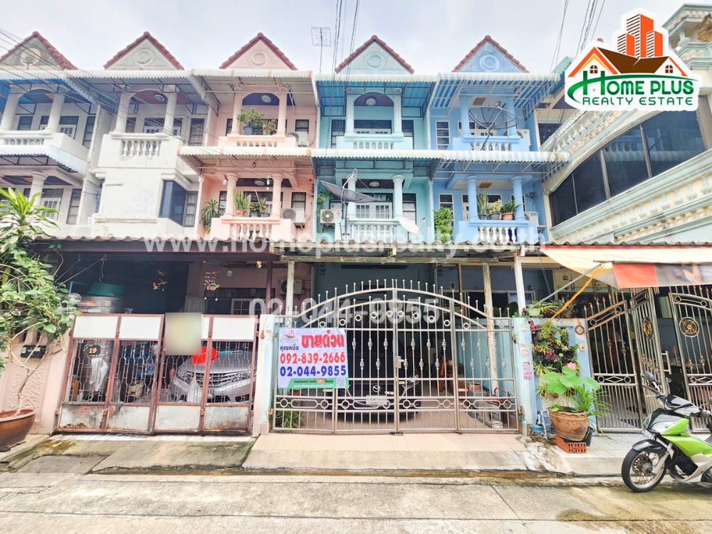 For SaleTownhouseBang kae, Phetkasem : 3-story townhouse, Soi Phetkasem 19, intersection 6, Phasi Charoen (near Wat Paknam Phasi Charoen)