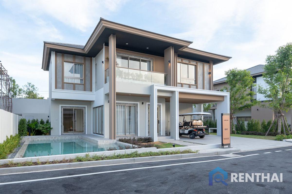 For SaleHousePattaya, Bangsaen, Chonburi : Are you looking for a luxury modern home? look no further!