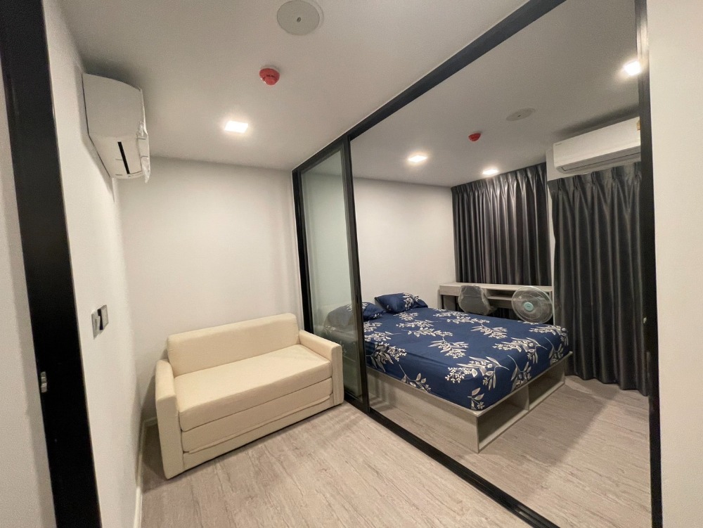 For RentCondoPathum Thani,Rangsit, Thammasat : Condo for rent, Cave Eva 1 BEDROOM, 9,000 baht/month, Building A, 2nd floor, room size 25.12 sq m, fully furnished, ready to move in.