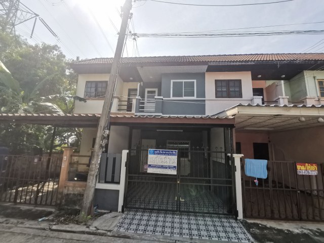 For SaleTownhomePathum Thani,Rangsit, Thammasat : 2-story townhouse for sale, area size 16 sq m. (newly renovated), Chatpailin project, convenient travel, nice society, good location, Lat Lum Kaeo District. Pathum Thani Province