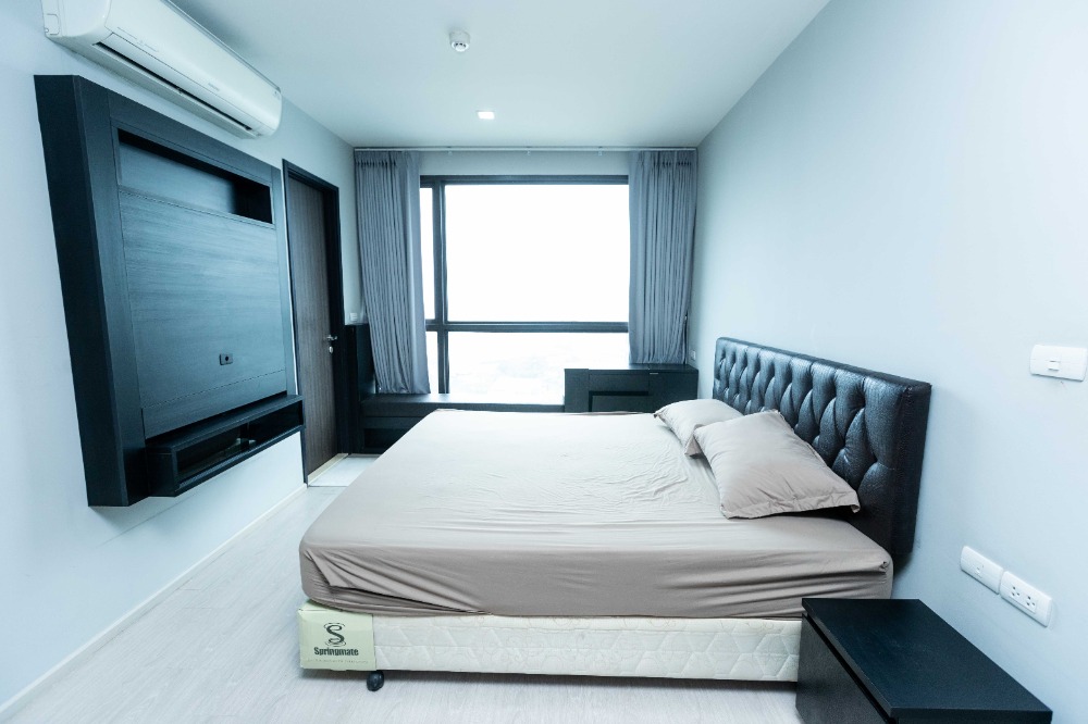 For RentCondoOnnut, Udomsuk : Condo for rent: RHYTHM Sukhumvit 44/1, next to BTS Phra Khanong