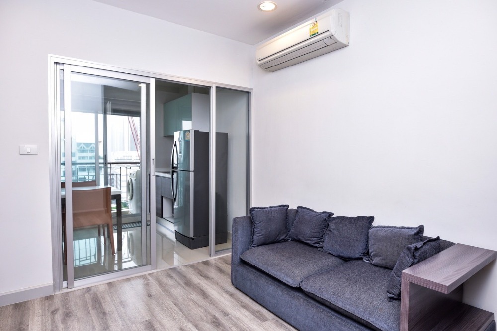 For RentCondoSathorn, Narathiwat : [L231215013] For rent Centric Sathorn St,louis 1 bedroom, size 32.42 sq m. Special price, ready to move in!!!