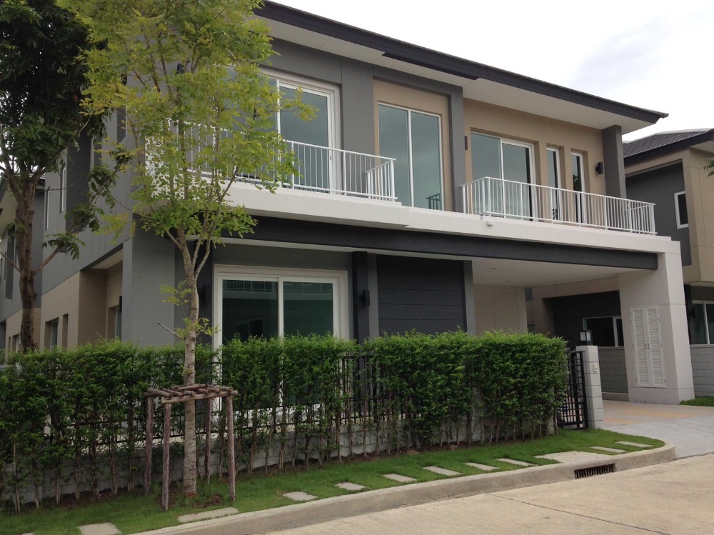 For SaleHouseBangna, Bearing, Lasalle : For sale and rent, single house, The City Sukhumvit-Bangna, 4 bedrooms, near the expressway, near BTS Udomsuk.