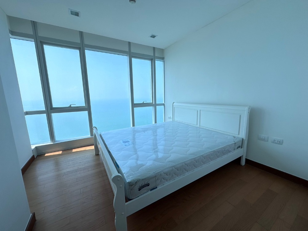 ขายคอนโดพัทยา บางแสน ชลบุรี สัตหีบ : For sale Condo the palm wongamat beach front pattaya (S03-1631)