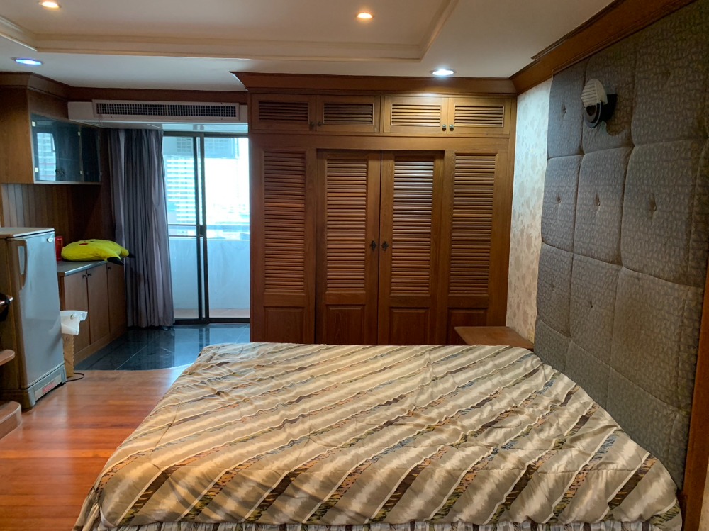 For SaleCondoRatchathewi,Phayathai : Cheap condo for sale in Pratunam area, Prestige Condominium, Soi Phetchaburi 15, economic trading area, size 31.61 sq m, 18th floor, beautiful room near BTS Ratchathewi!!