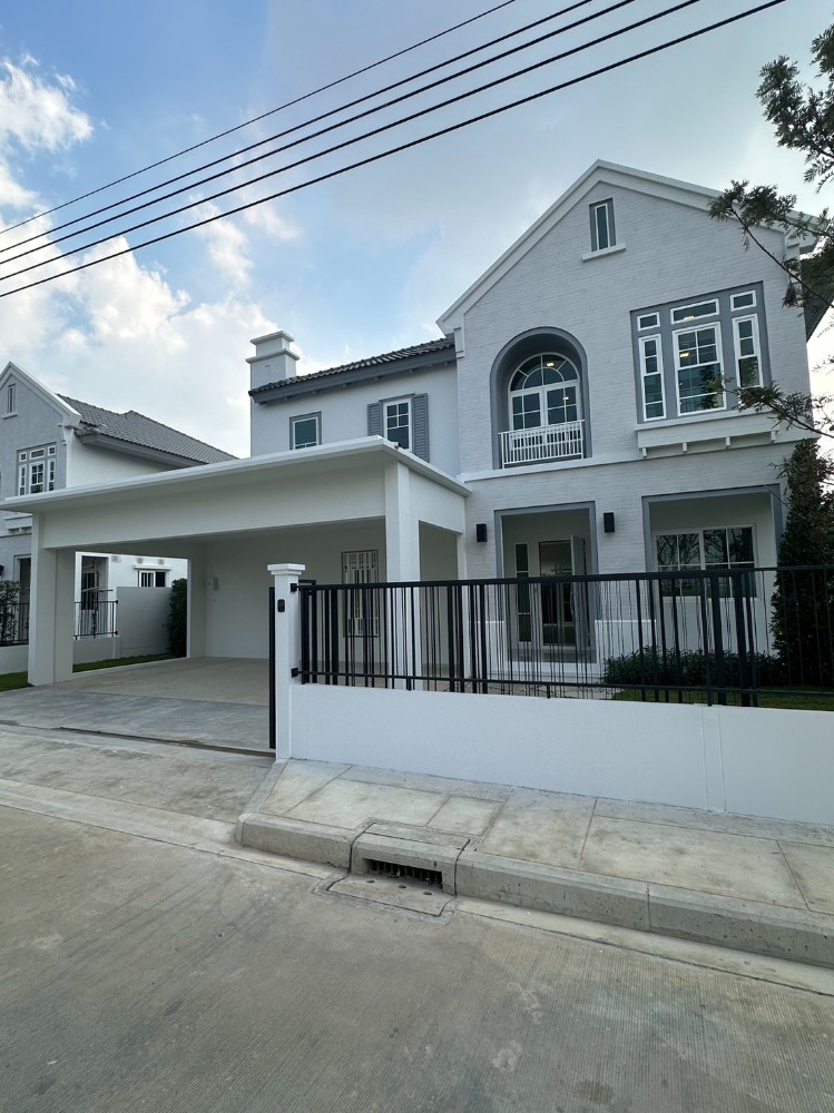 For RentHouseBangna, Bearing, Lasalle : For rent: Villagio3 Srinakarin-Bangna. New house, good location, next to the clubhouse.