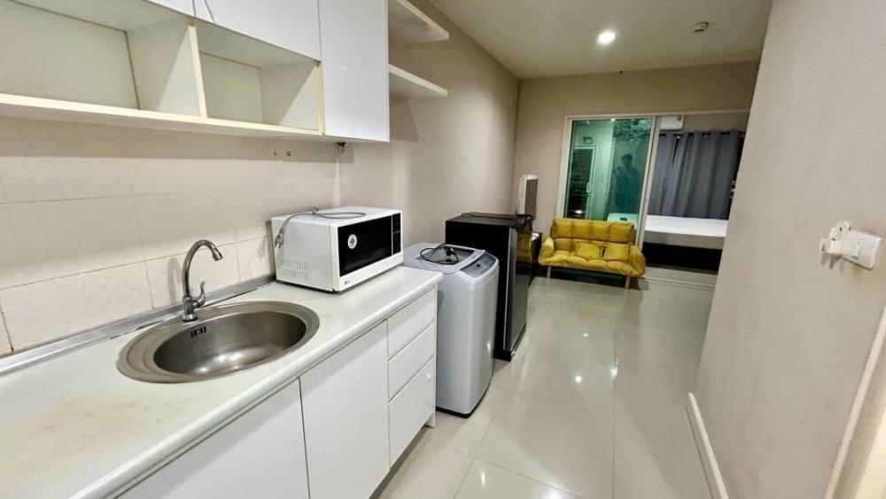 For RentCondoThaphra, Talat Phlu, Wutthakat : Condo for rent, Metro Park Sathorn-Kanlapaphruek, price 6,500 baht. This price includes signing a contract or making a reservation. Special sale price only 1.1 million baht. Transfer fee 50/50.