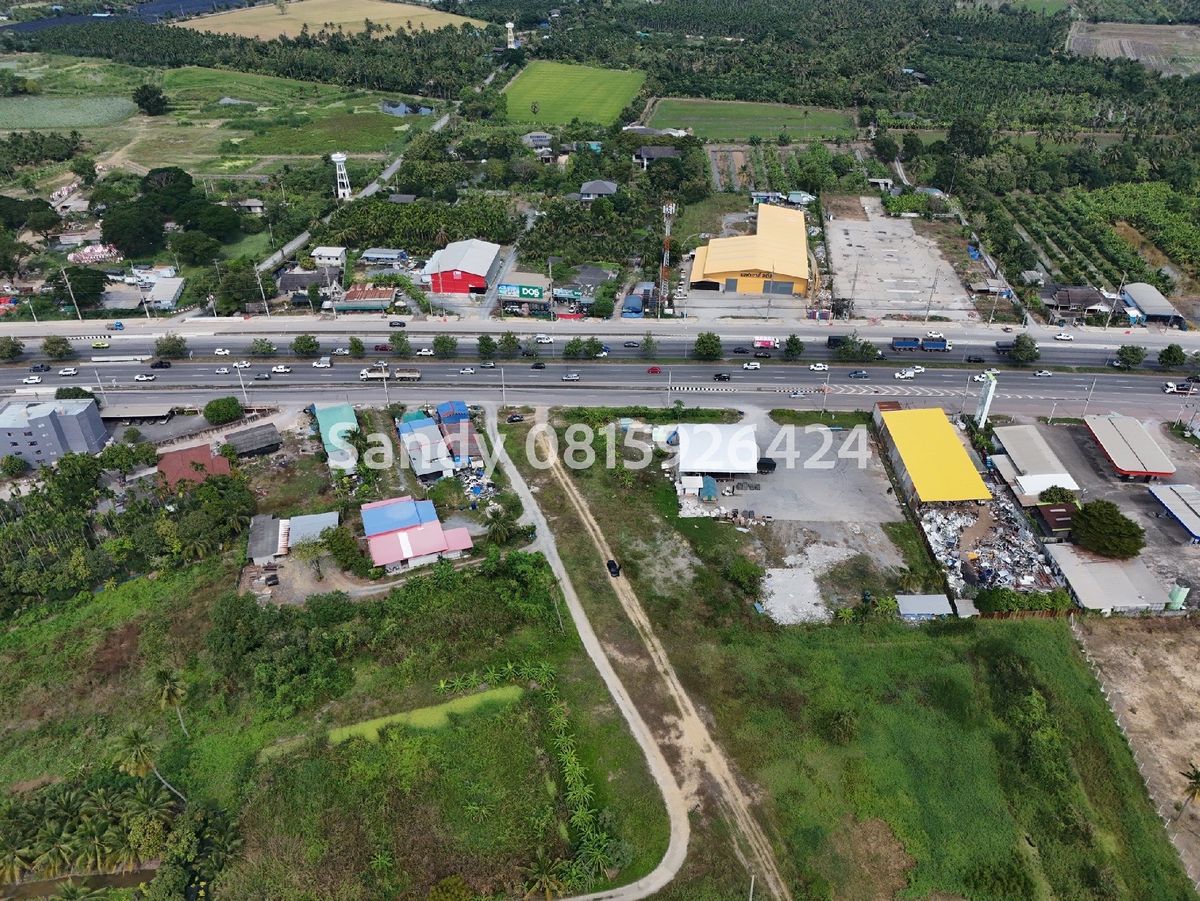 ขายที่ดินพุทธมณฑล ศาลายา : ที่ดินเปล่า ติดถนนบรมราชชนนี ฝั่งขาออกกรุงเทพ ห่างเซ็นทรัลศาลายา 1.7 ก.ม พื้นที่ 70 ไร่ 1 งาน 92 ตารางวา ถมแล้ว 10 ไร่ แปลงสวย ทำเลดี
