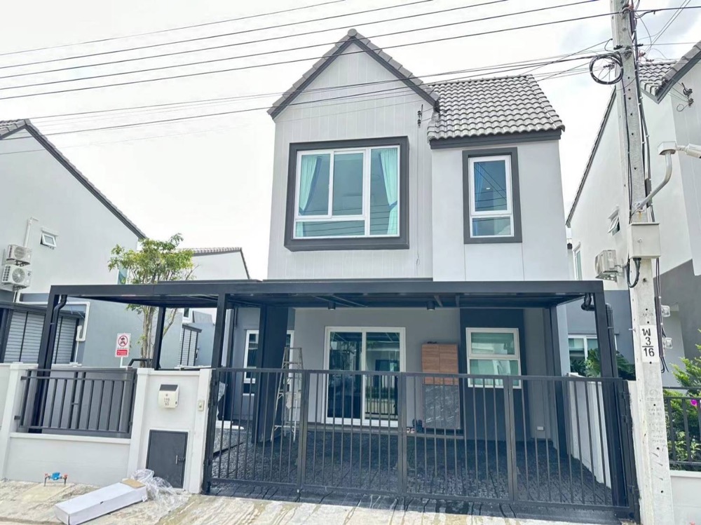 For SaleTownhouseBangna, Bearing, Lasalle : For sale,new townhome 2 floors (fully furnished), Sense Bangna - Suvarnabhumi, 3 bedrooms + 1 office room, 3 bathrooms, Scandinavian style house.