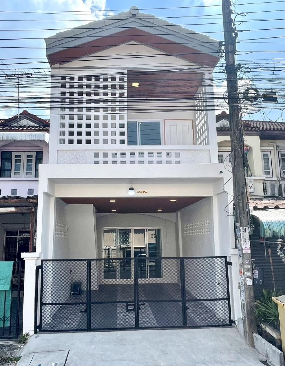 For SaleTownhouseNawamin, Ramindra : 2-story townhouse, Maneemat Village, Khubon, Ramintra, Km. 8, Khan Na Yao, Fashion Island, Safari World, Hathairat, Phraya Suren, along Khlong Song, Panya Indra, Chatuchot.