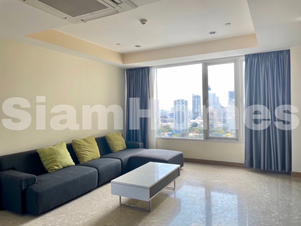 ให้เช่าคอนโดสุขุมวิท อโศก ทองหล่อ : Pet friendly 3bed in Thonglor for rent