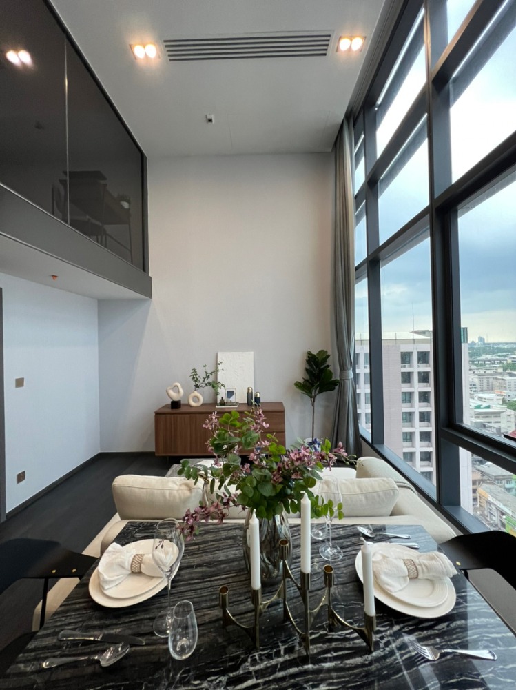 ให้เช่าคอนโดราชเทวี พญาไท : 50 square meters loft one bedroom