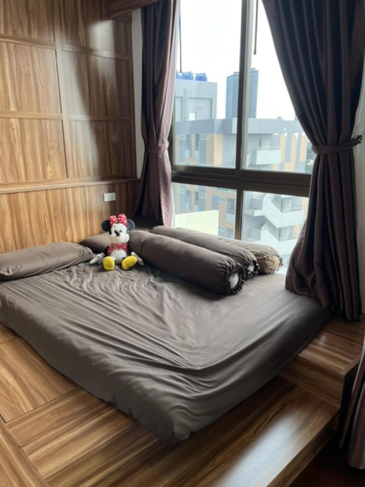 For RentCondoWongwianyai, Charoennakor : Ideo Sathorn - Taksin【𝐑𝐄𝐍𝐓】🔥 Japanese style wooden tone room Fir/complete appliances Travel very convenient Next to BTS Krung Thon Buri 🔥 Contact Line ID: @hacondo