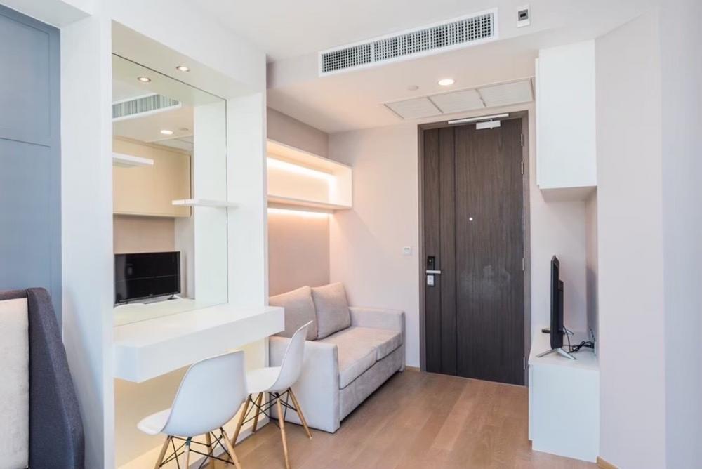 For RentCondoSiam Paragon ,Chulalongkorn,Samyan : Ashton Chula Silom for rent 24 sq m. Studio size, ready to move in, price 21,000 baht. Interested, make an appointment to view 0614162636