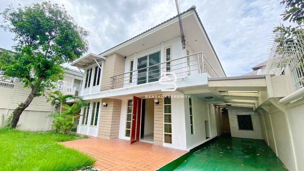 For RentHouseSukhumvit, Asoke, Thonglor : House for rent at Sukhumvit - Ekkamai